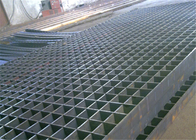 Çin Tırtıklı Tip Metal Izgara Zemin Çelik Izgara Platformu Bükümlü Çubuk Fabrika