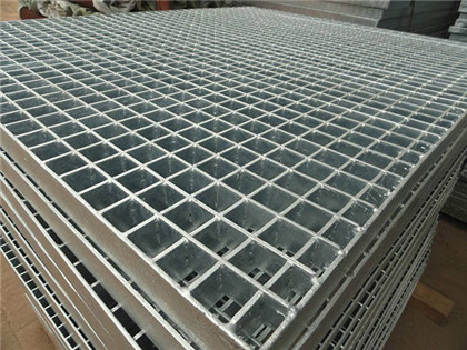 Pas geçirmez galvanizli çelik ızgara platformu tırnaklı çelik ızgara