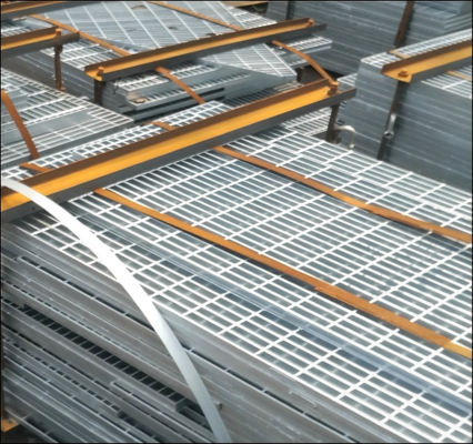 Yürüyüş Yolu Izgarası Çelik Merdiven Basamağı Galvanizli Çelik