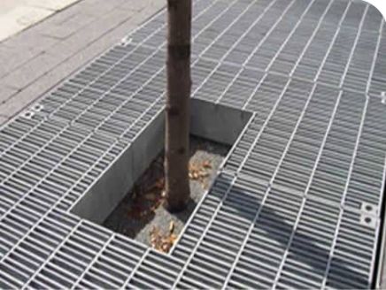 Dayanıklı Çelik Izgara Tasarımlı Premium Ağaç Havuzu Örtüsü