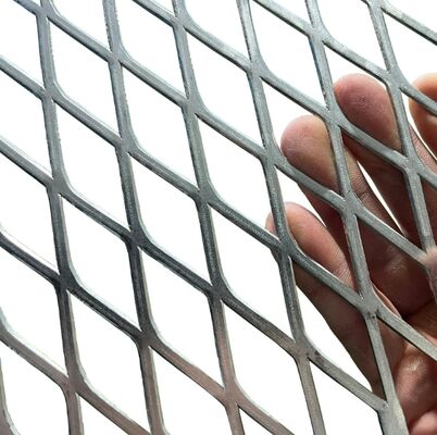 Paslanmaz çelik genişletilmiş metal örgü korozyona dayanıklı endüstriyel uygulamalar için aşınmaya dayanıklı güvenlik korumaları