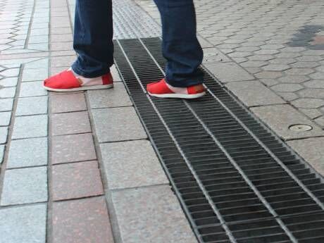 Heavy Duty Corrosion Resistant Anti-Skid Steel Grating Trench Cover for Drainage