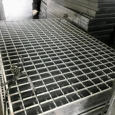 Q235 Düşük Karbonlu Çelik Hende Boşaltma Metal Izgara, 3 - 10mm Drenaj Izgarası Kapağı