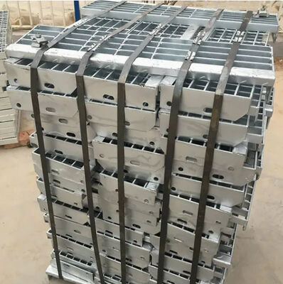 Q235 Düşük Karbonlu Çelik Hende Boşaltma Metal Izgara, 3 - 10mm Drenaj Izgarası Kapağı