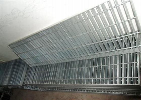 Çerçeveli Yüksek Performanslı Çelik Izgara Drenaj Kapağı 25 X 5 Rulman Çubuğu