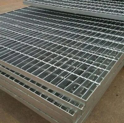 Kaydırmaz Uygulamalar için Tırtıklı Yüzeyli Sıcak Daldırma Galvanizli Ağır Hizmet Çelik Izgara