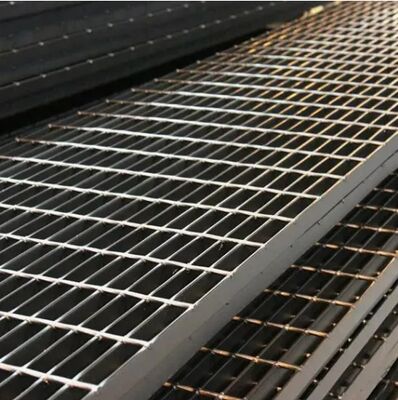 Pas geçirmez galvanizli tırnaklı çelik ızgarası kayma karşıtı platformlar için 25x5 mm'lik rulman çubuğu ile