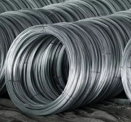 İnşaat ve Bağlama İçin Q195 Düşük Karbonlu Çelik ve 30-60g/m² Çinko Kaplamalı Sıcak Daldırma Galvanizli Demir Tel